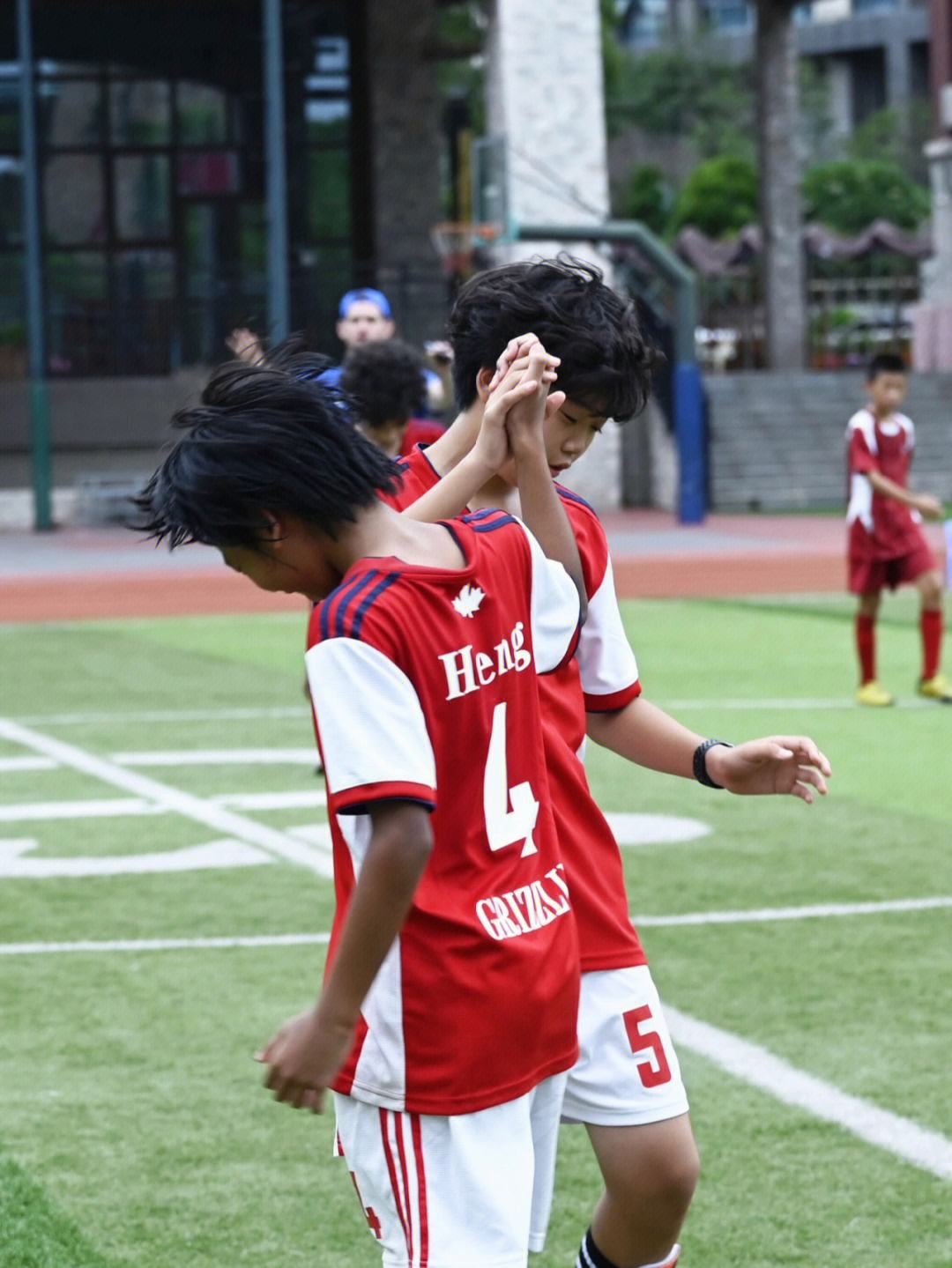 Doinb迎来十五赛季出色发挥,美国队观众热烈欢呼! Doinb迎来十五赛季出色发挥,美国队观众热烈欢呼!