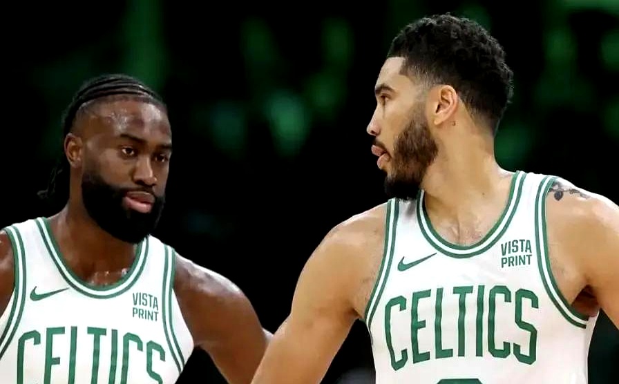 凯尔特人关键时刻失误不断，球队憾负对手，表示大家一点.